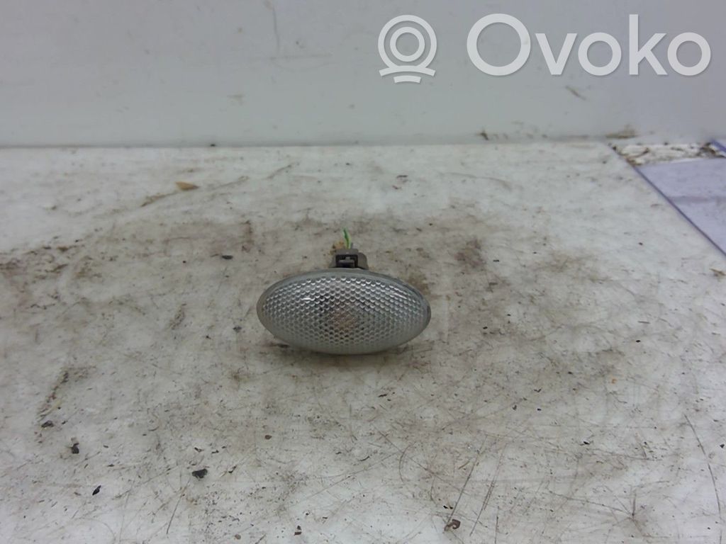 Citroen Xsara Picasso Front indicator light 