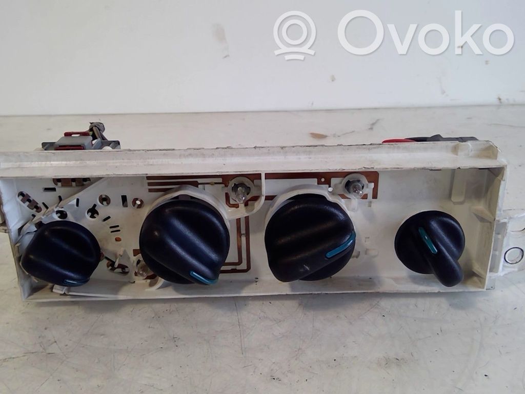Climate control unit   4885336AA
