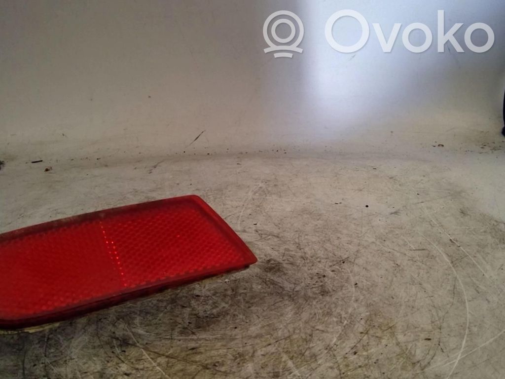 Nissan Note (E11) Reflector de faros/luces traseros 
