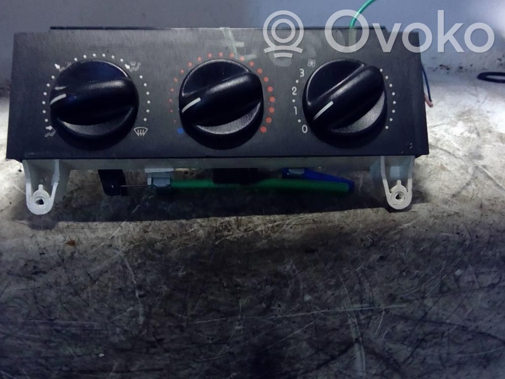 Renault Kangoo I Climate control unit 