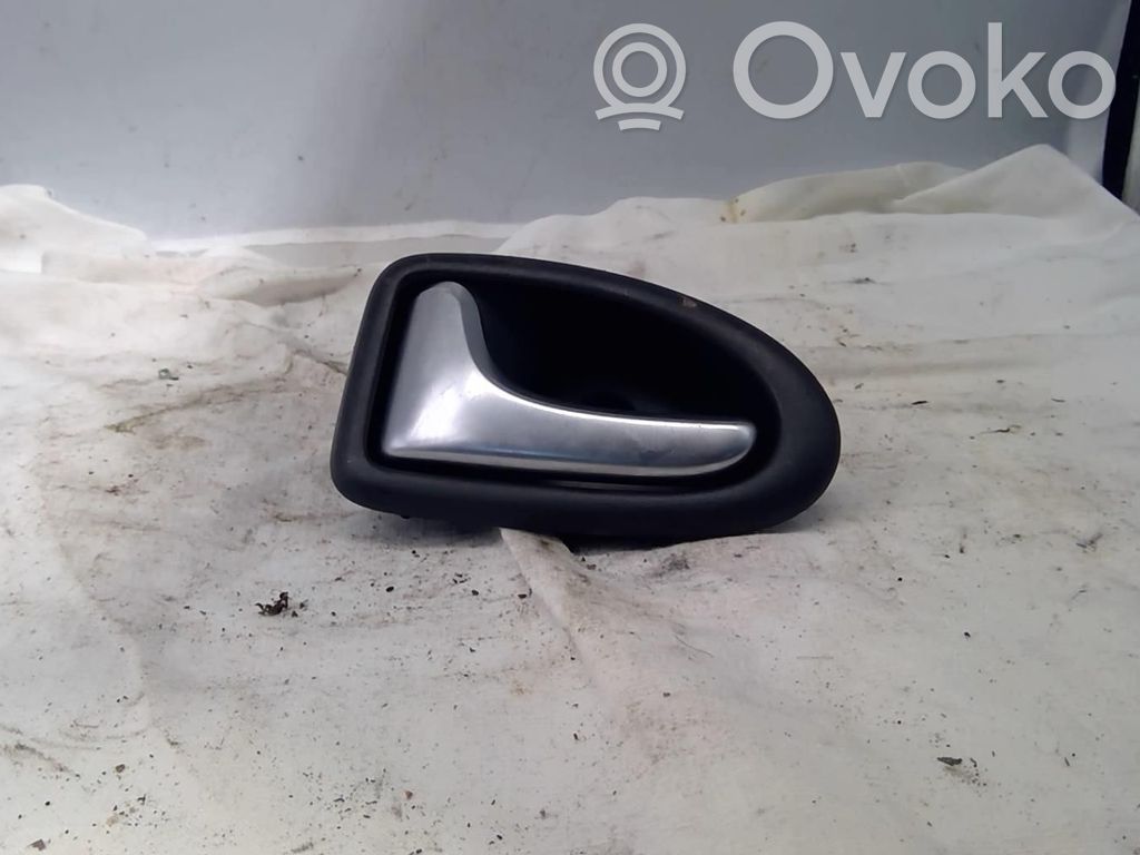 Renault Clio II Manecilla interna puerta trasera 