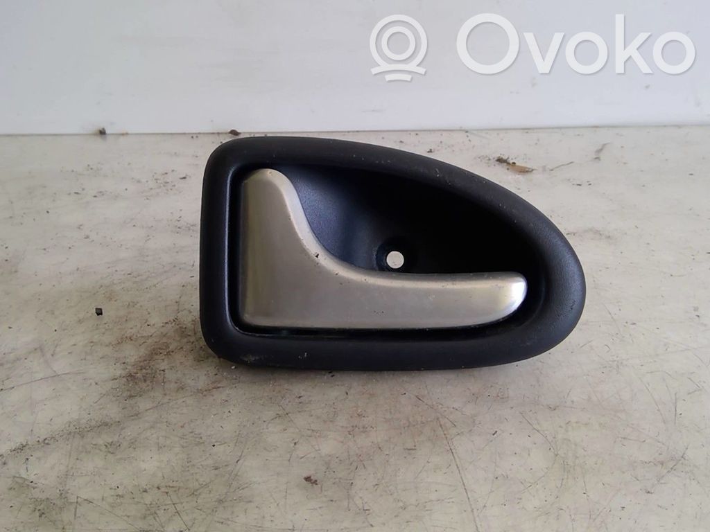 Renault Clio II Front door interior handle 
