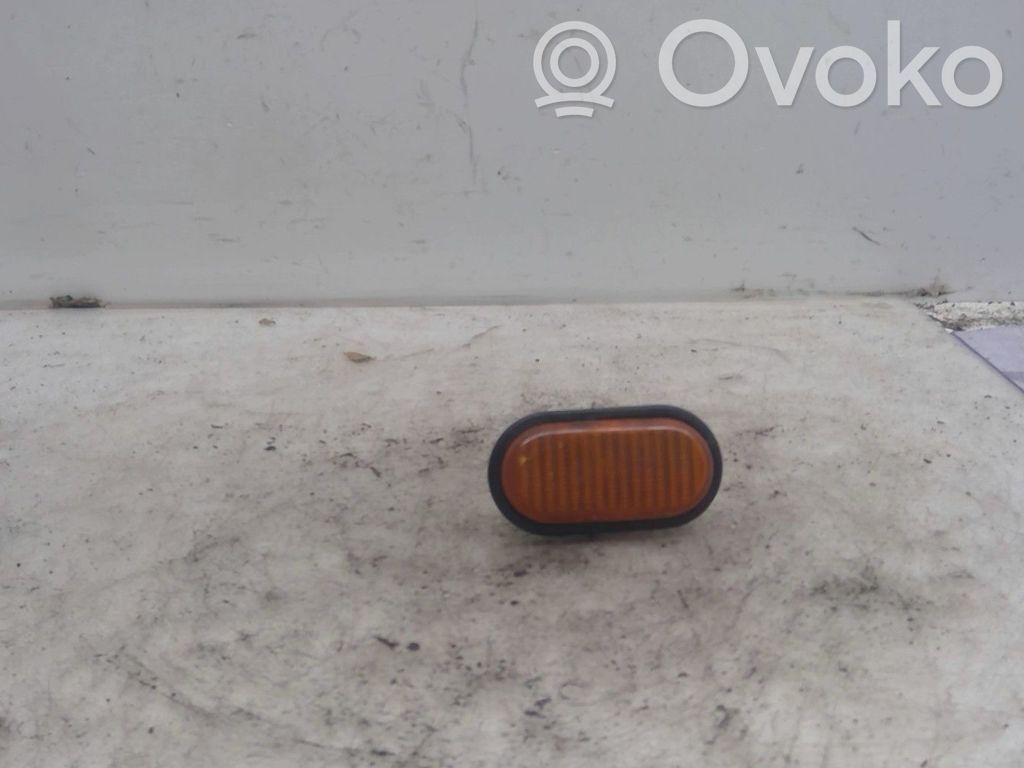 Front indicator light   7701047516