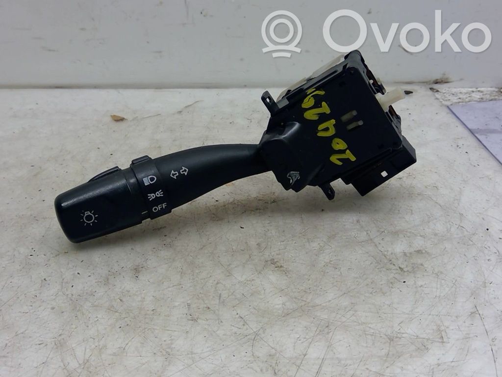 Hyundai Accent Palanca de intermitentes 