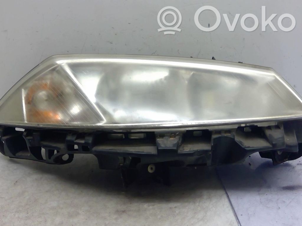 Renault Megane II Scheinwerfer 