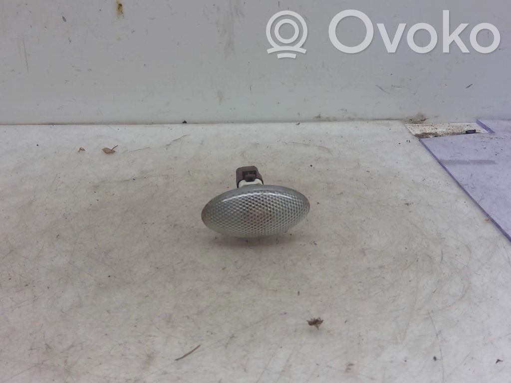 Citroen C5 Front indicator light 
