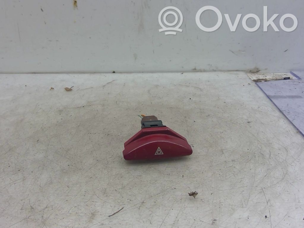 Citroen C5 Botón interruptor de luz de peligro 
