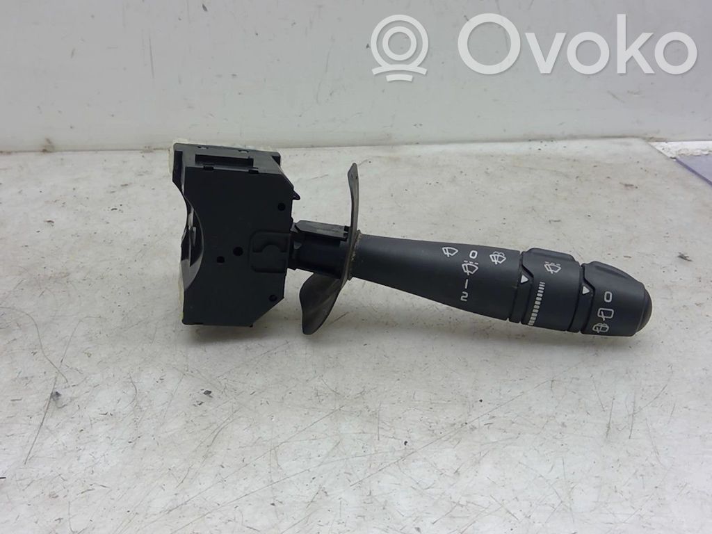 Wiper control stalk
