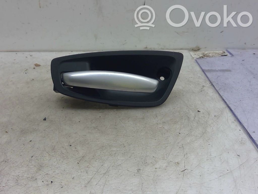 BMW 1 E81 E87 Galinė atidarymo rankenėlė vidinė 