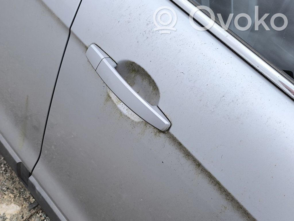 Chevrolet Captiva Manecilla externa puerta delantera 