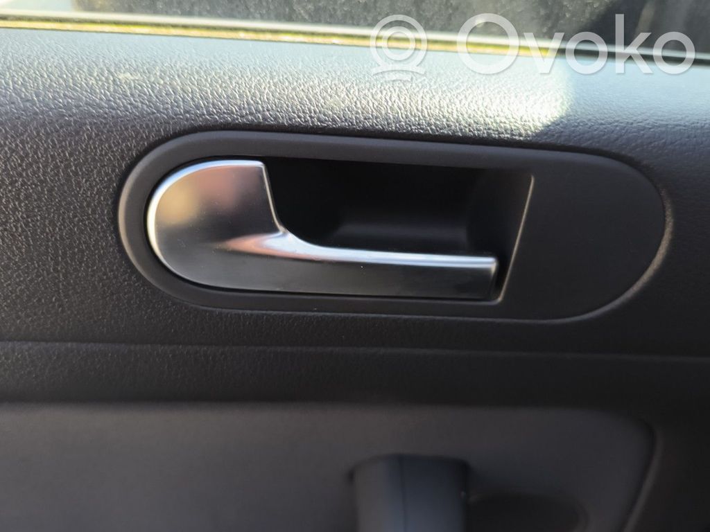 Volkswagen Golf Plus Manecilla interna puerta trasera 