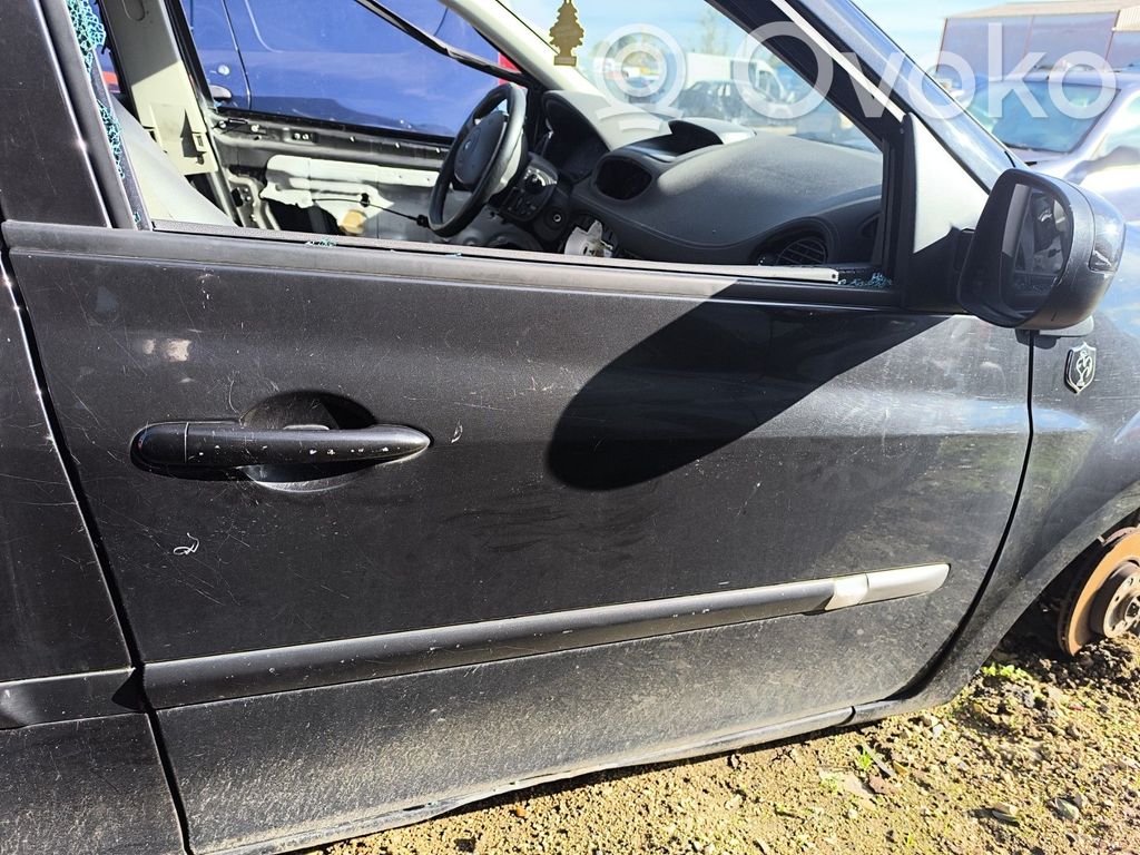 Renault Clio III Durvis 