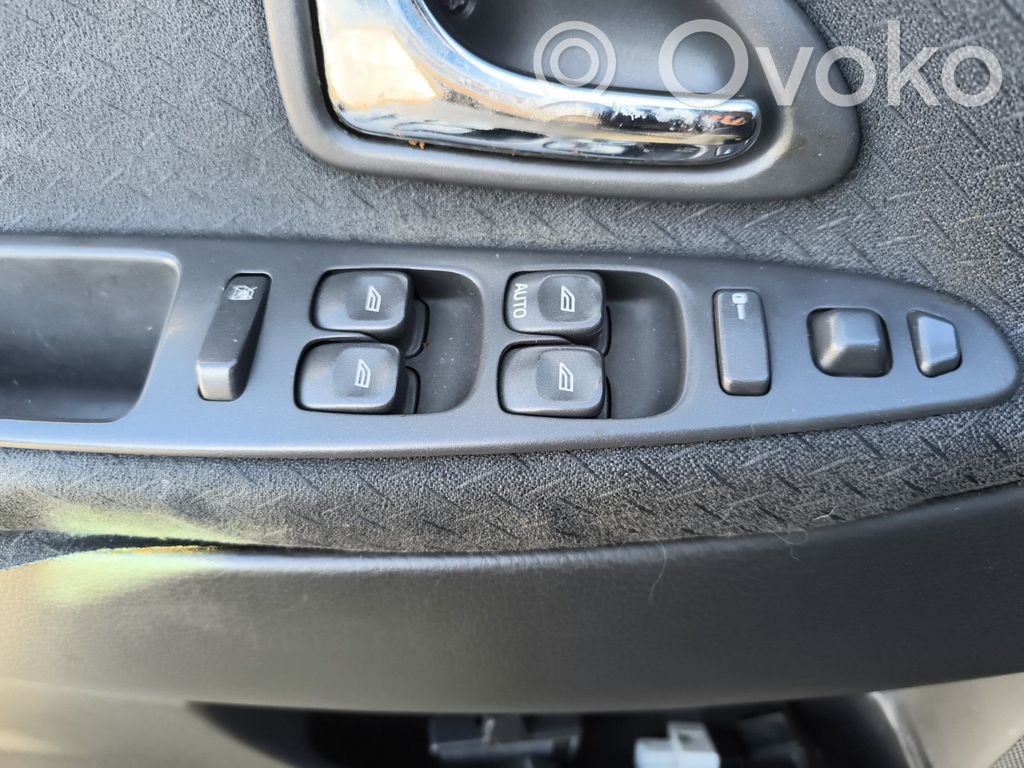 Volvo S40, V40 Przyciski szyb 