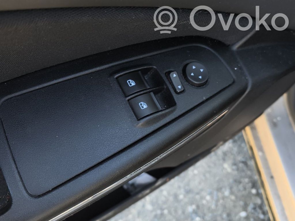Fiat Bravo Electric window control switch 