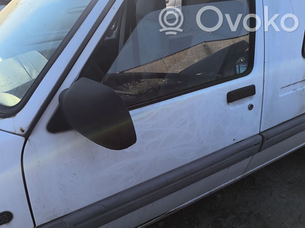 Priekinės durys   7751466601