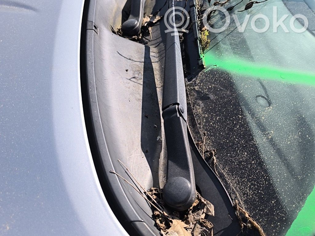 Nissan Note (E11) Valytuvų varikliukas 