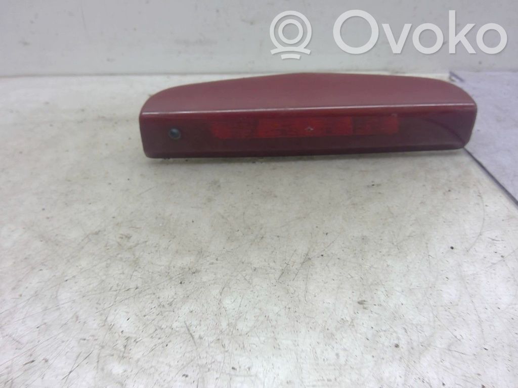 Opel Corsa D Lampă frână centrală 
