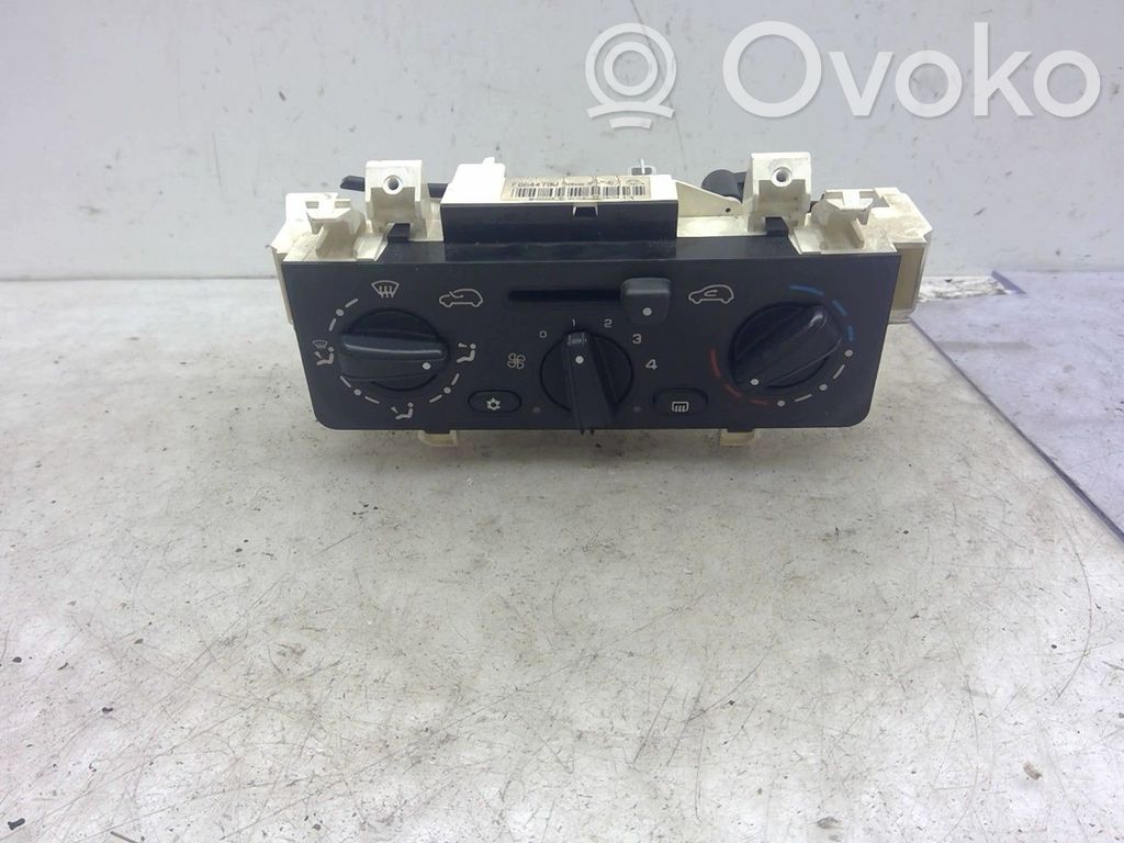 Climate control unit   00006451KR