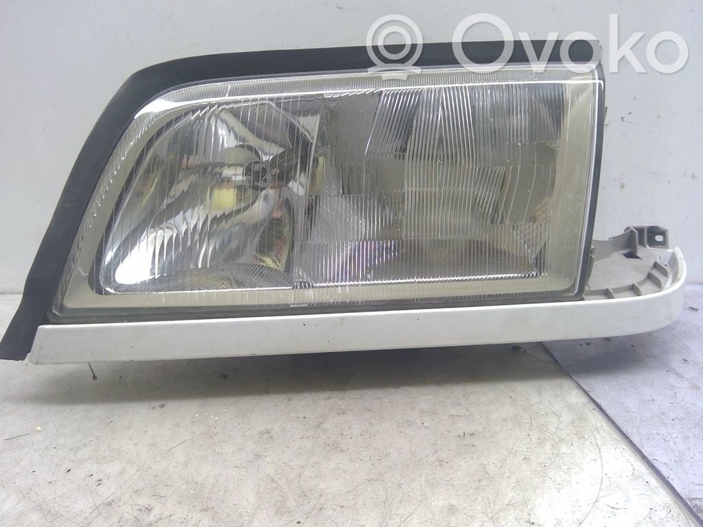 Mercedes-Benz C W202 Scheinwerfer 