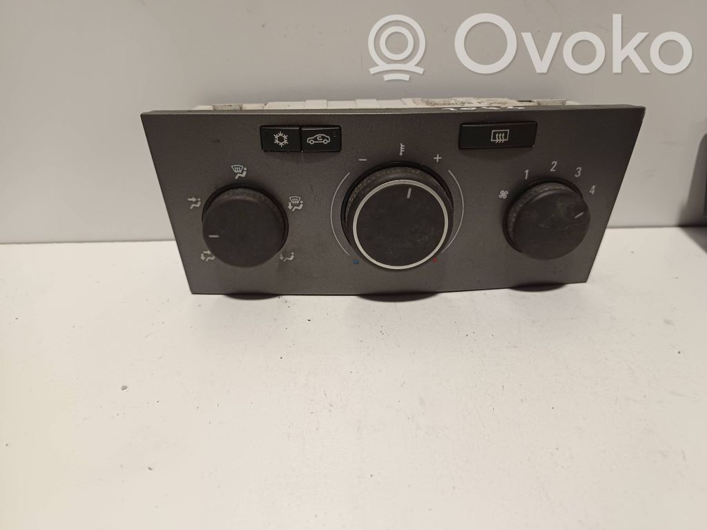 Opel Zafira B Motor macara geam ușă față 