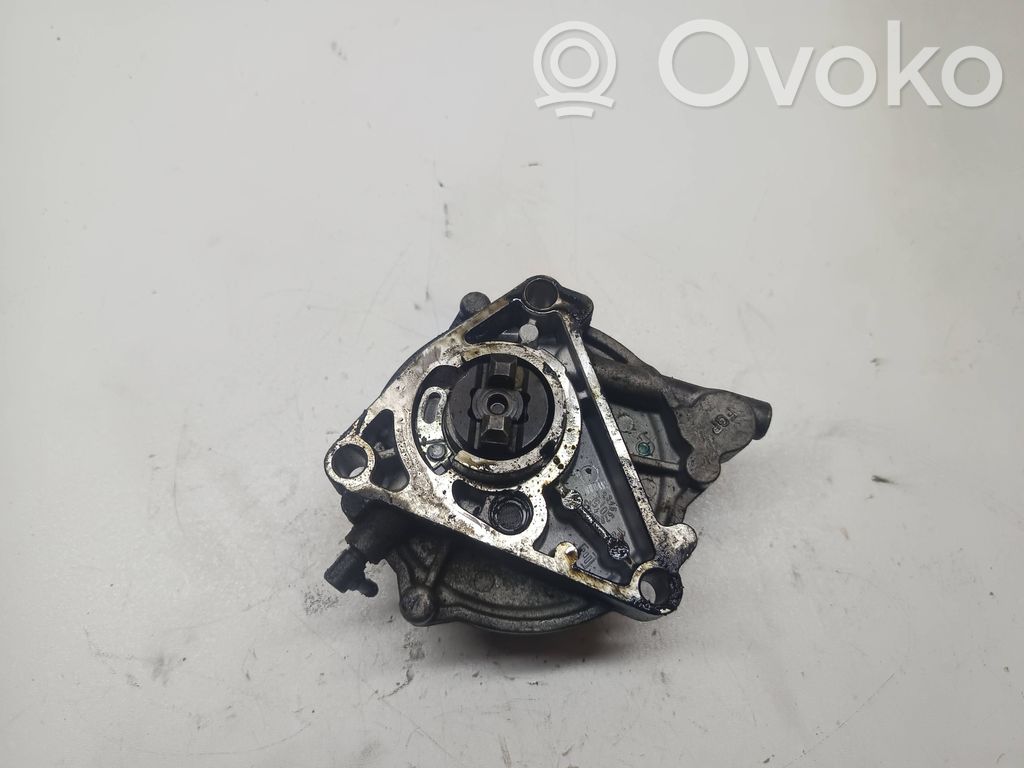 Opel Zafira B Pompa a vuoto 