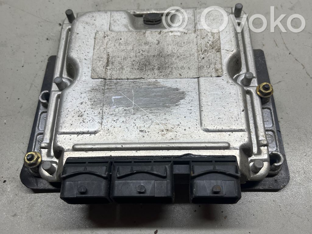Peugeot 406 Engine control unit/module 