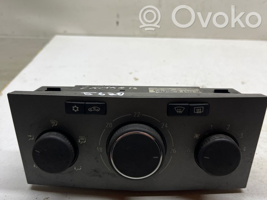 Toyota Corolla Verso E121 Przycisk / Włącznik oświetlenia wnętrza kabiny 