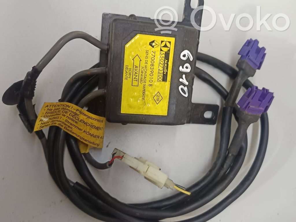Opel Vectra C Airbag control unit/module 