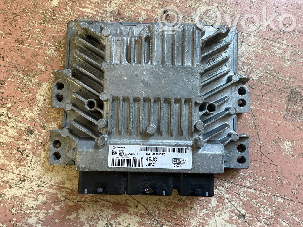 Ford Fiesta Engine control unit/module 