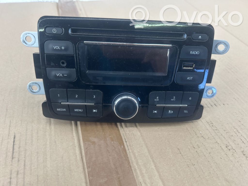 Renault Captur Unità principale autoradio/CD/DVD/GPS 