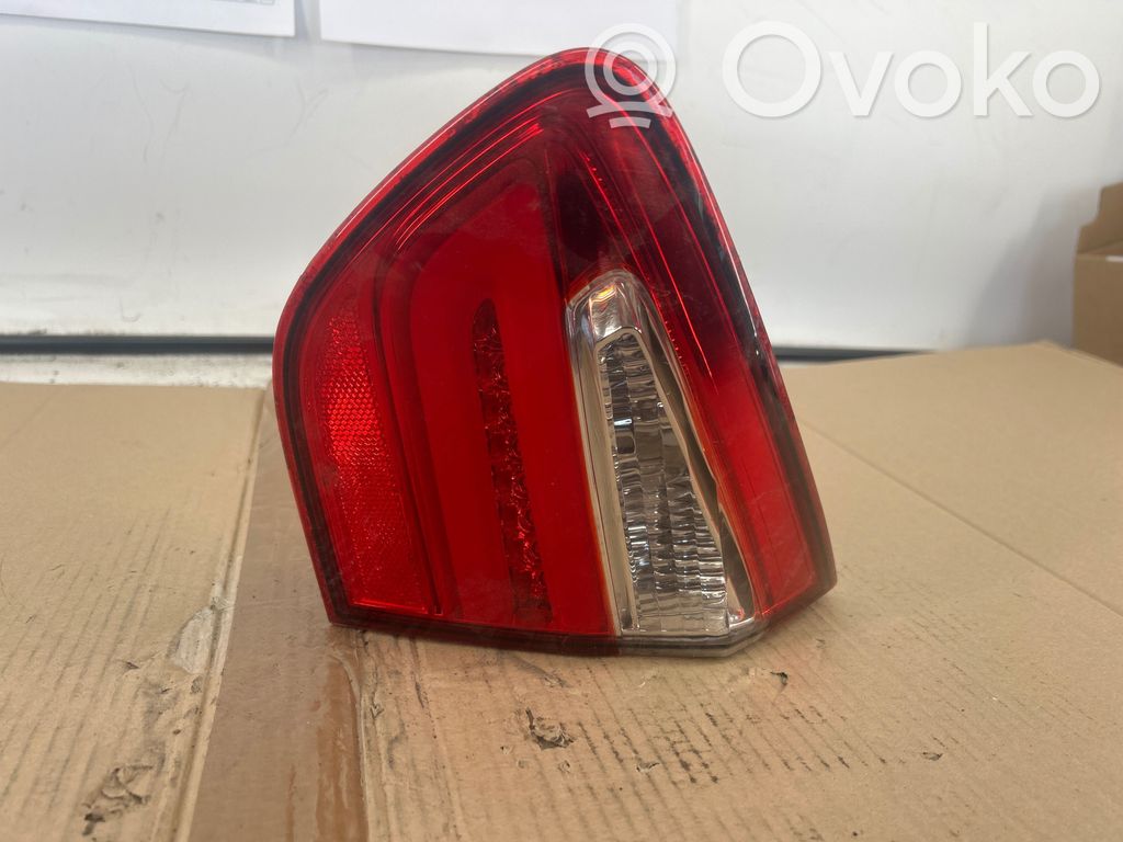 KIA Rio Takaluukun takavalot 