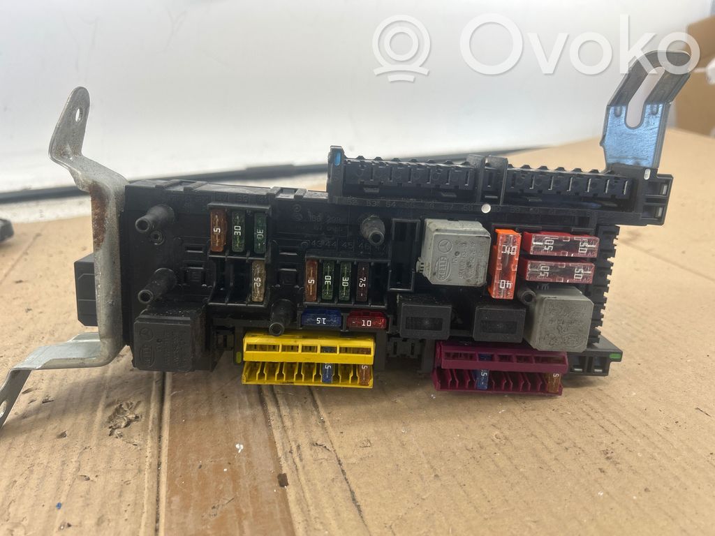 Mercedes-Benz E W212 SAM control unit 