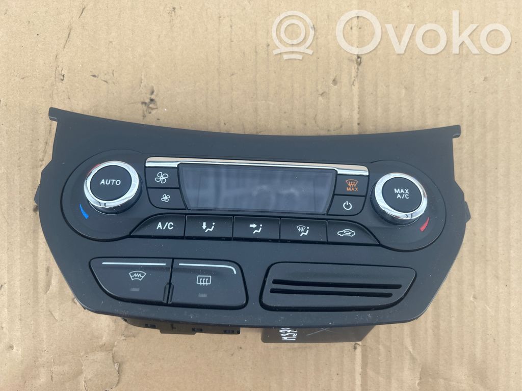 Ford Grand C-MAX Climate control unit 
