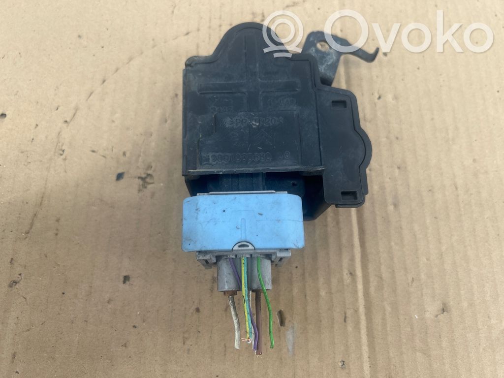 Citroen C4 SpaceTourer Glow plug pre-heat relay 
