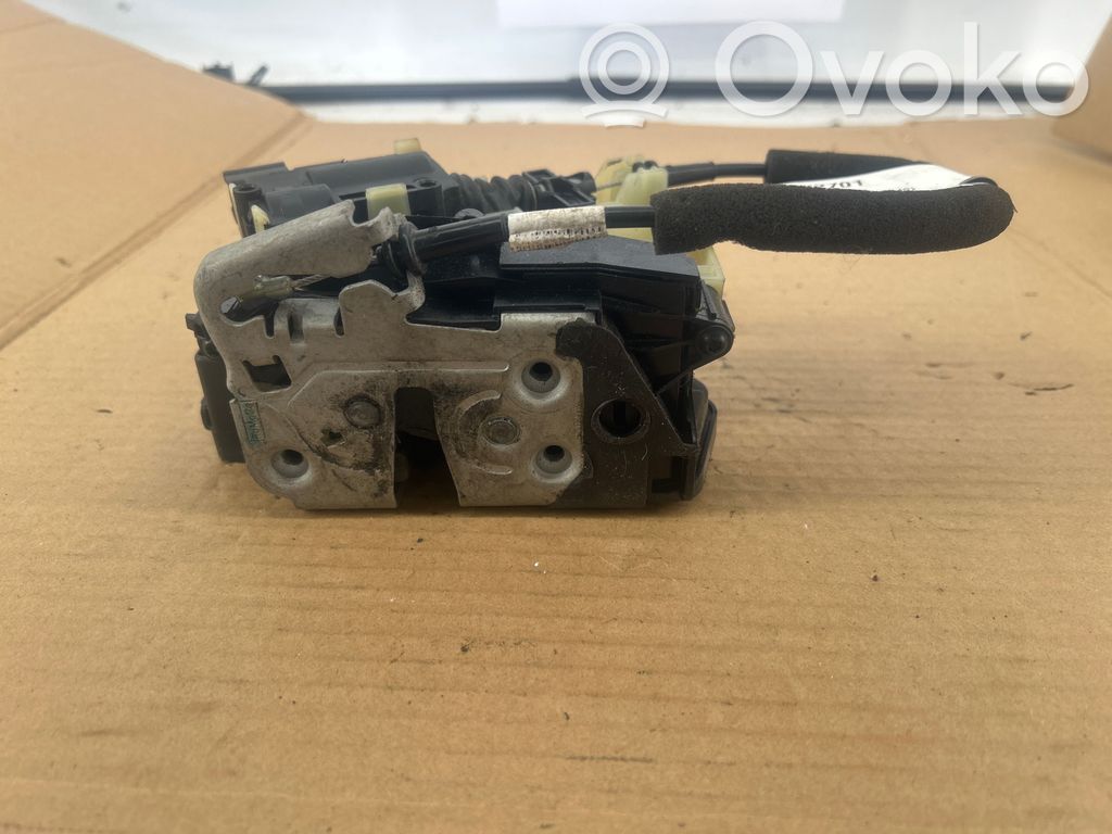 Ford Ecosport Aizmugurē slēdzene 