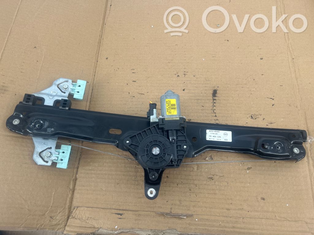 Nissan Qashqai Macara ușă față cu motor 