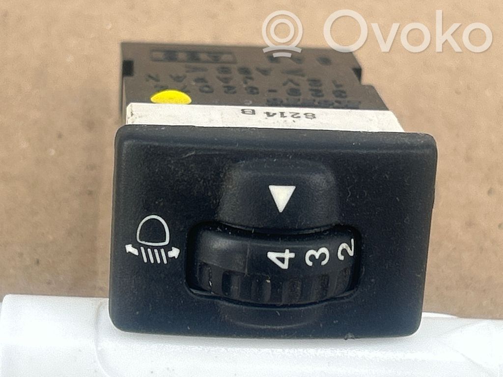 Suzuki Jimny Headlight level height control switch 