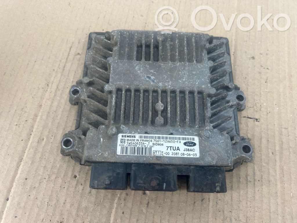 Ford Fiesta Engine control unit/module 