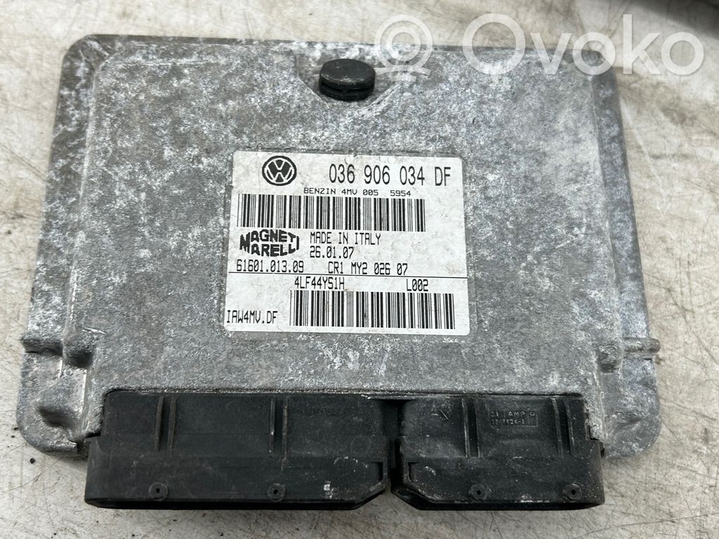 Volkswagen Polo Engine control unit/module 