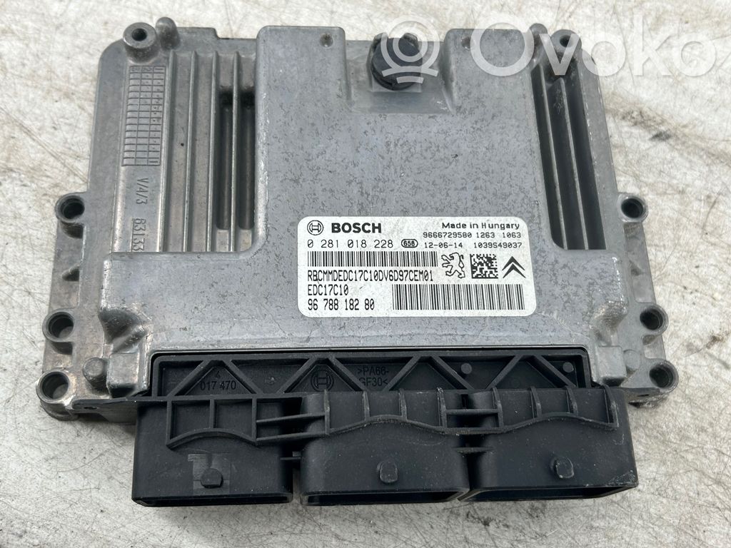 Peugeot 308 Motorsteuergerät/-modul 