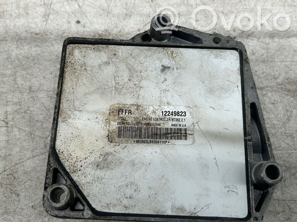 Opel Meriva A Engine control unit/module ECU 