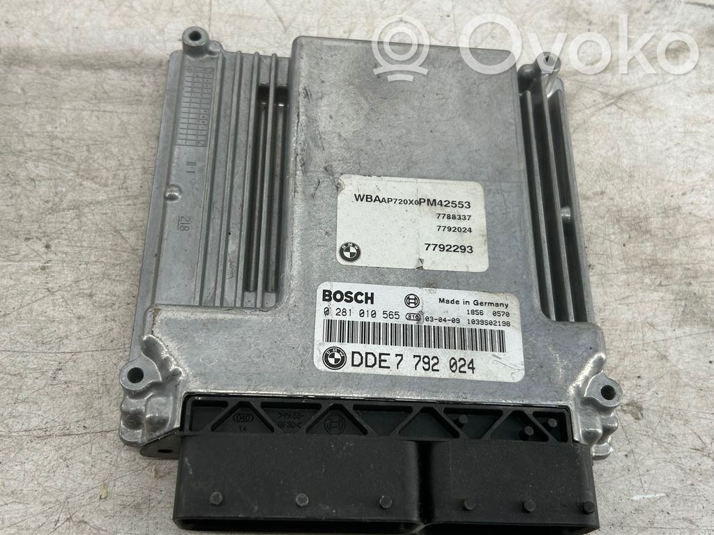 BMW 3 E90 E91 Engine control unit/module 