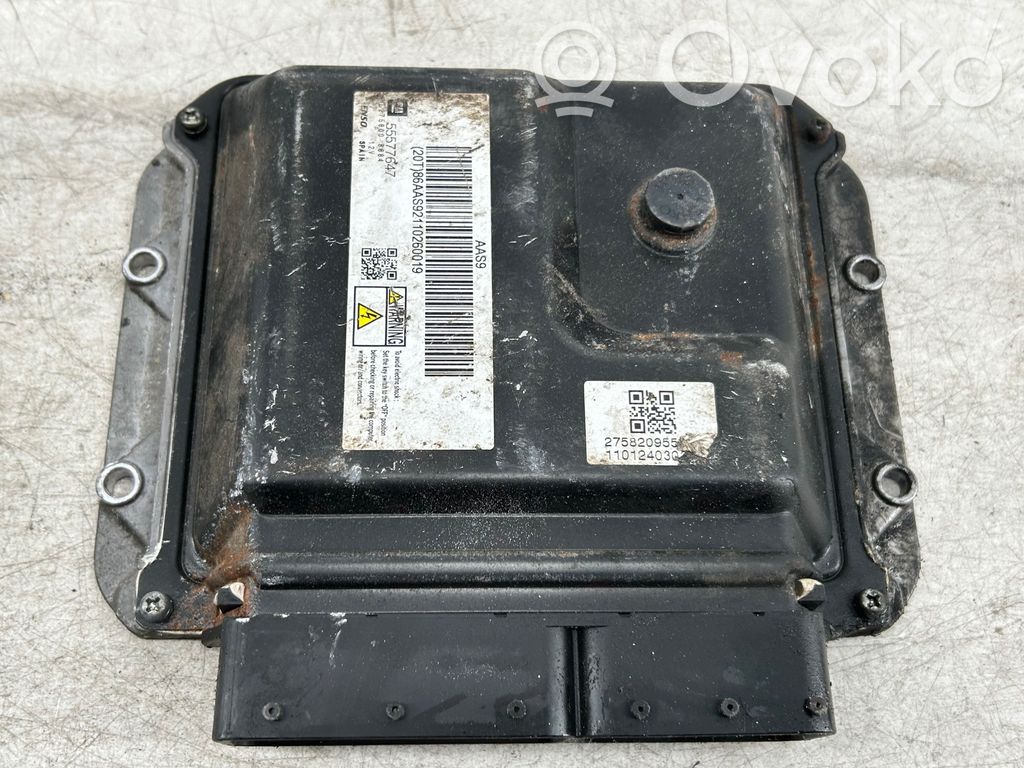 Opel Astra J Engine control unit/module 