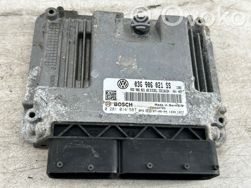 Skoda Octavia Mk2 (1Z) Engine control unit/module 
