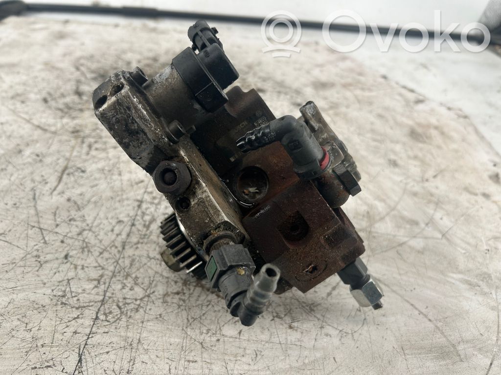 Renault Trafic II (X83) Fuel injection high pressure pump 