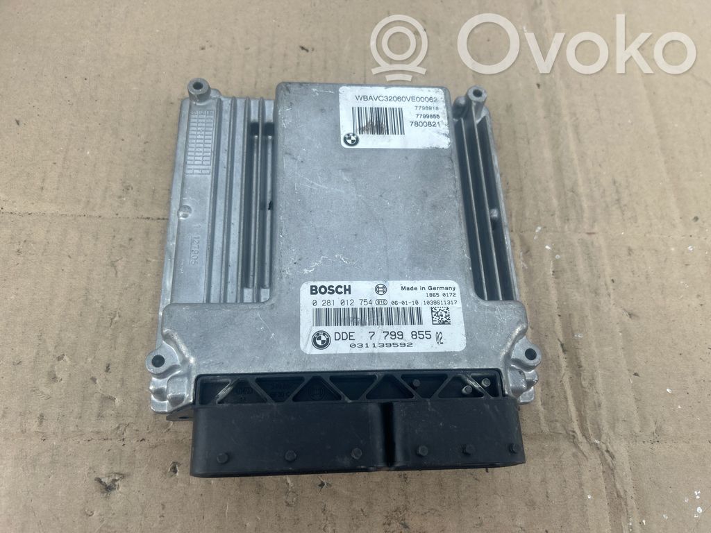 BMW 5 E60 E61 Engine control unit/module 