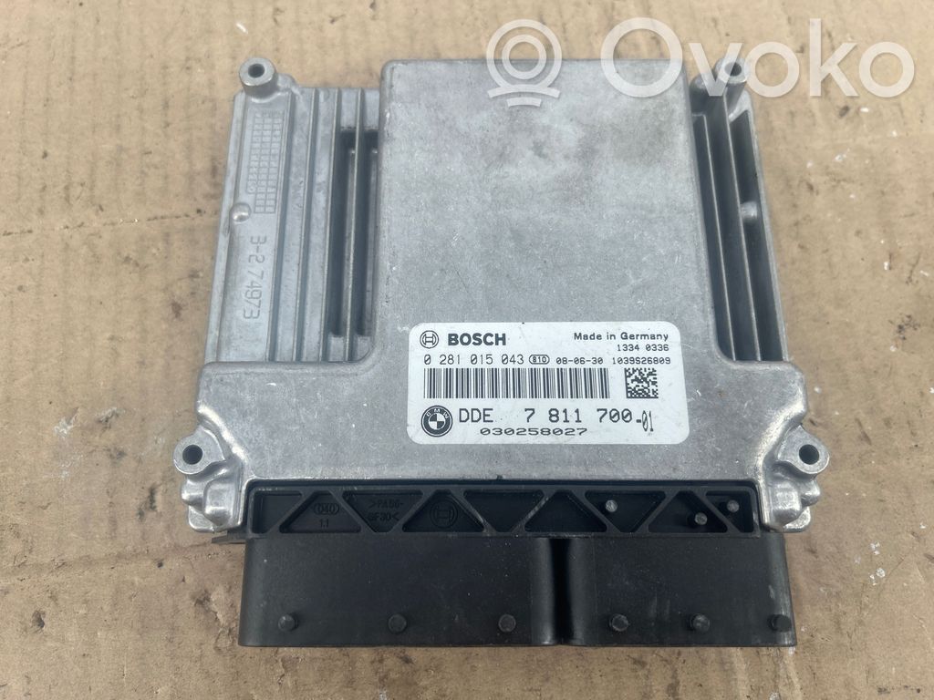 BMW 3 E90 E91 Variklio valdymo blokas 