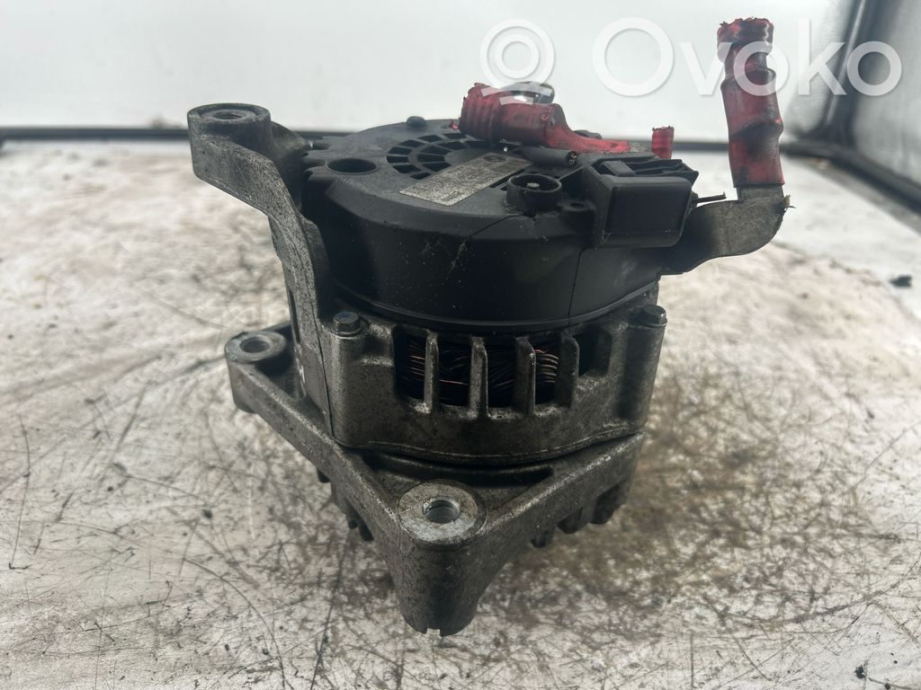 BMW 5 F10 F11 Ģenerators 
