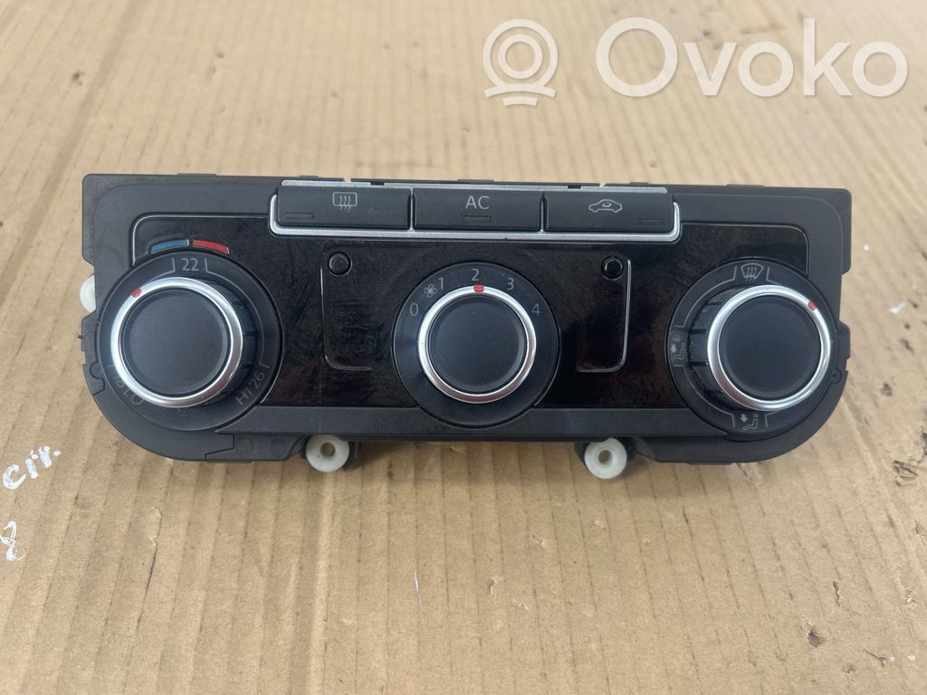 Volkswagen Tiguan Unitate control climatizare 