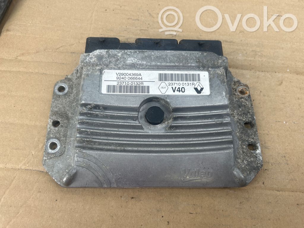 Renault Megane III Engine control unit/module 